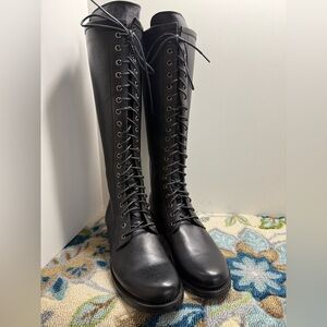 Frye Veronica Combat Tall lace-up side zip boots Size 11 NWOT